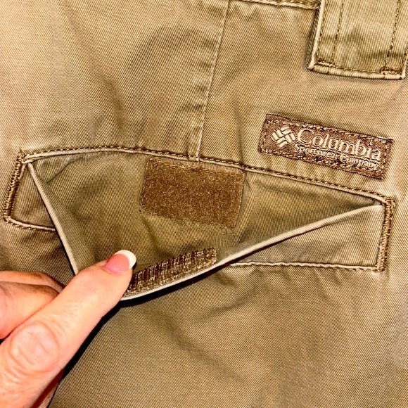 COLUMBIA CARGO PANTS Large Men’s Khaki Tan - Picture 7 of 14